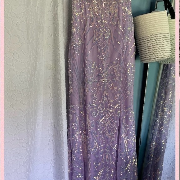 PROM DRESS - Picture 6 of 6